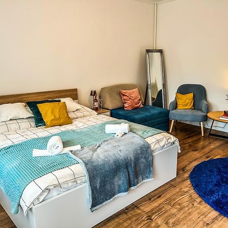 Villa Blue City Apartman Szekszard Ngoại thất bức ảnh